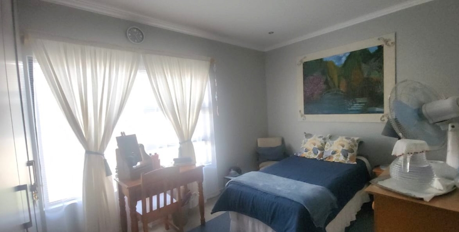 2 Bedroom Property for Sale in Ifafi North West